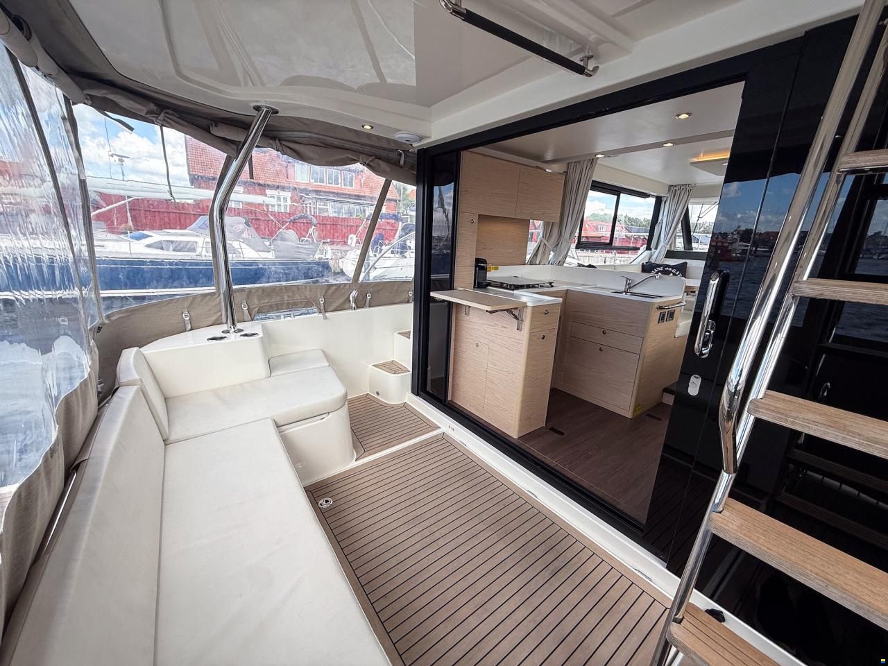 Beneteau Swift Trawler 41 Fly