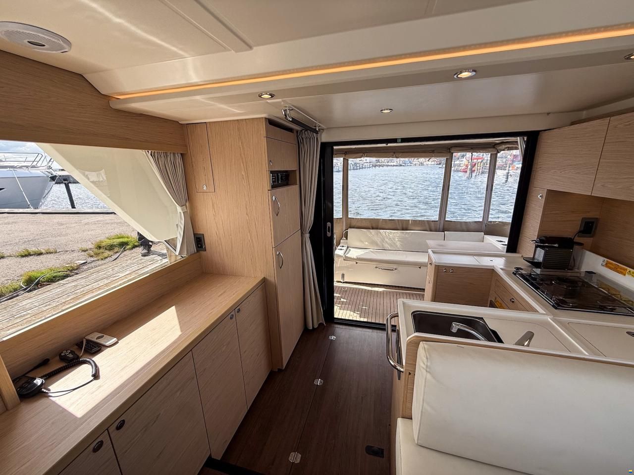 Beneteau Swift Trawler 41 Fly