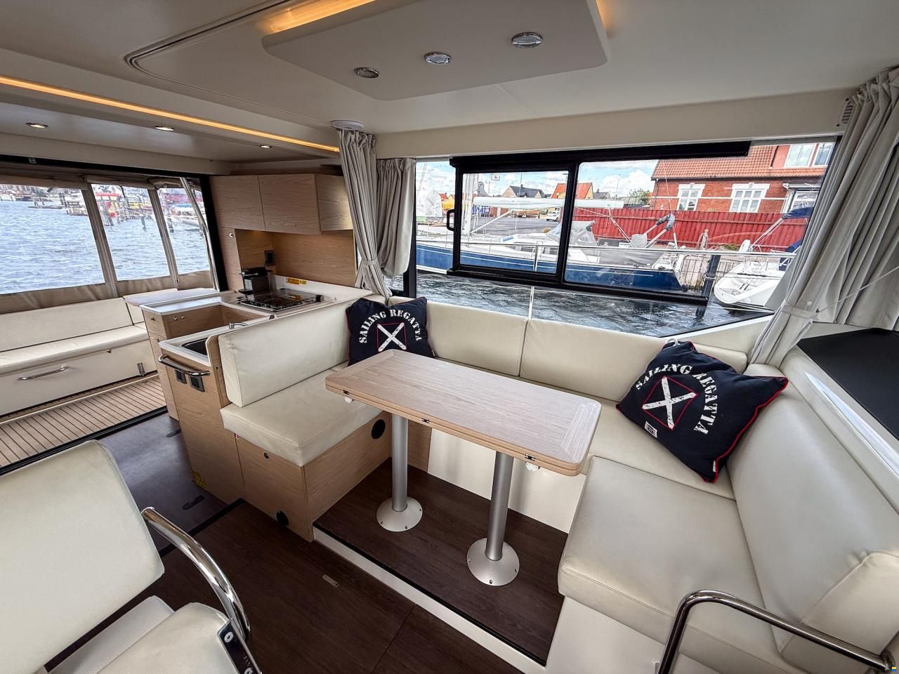 Beneteau Swift Trawler 41 Fly