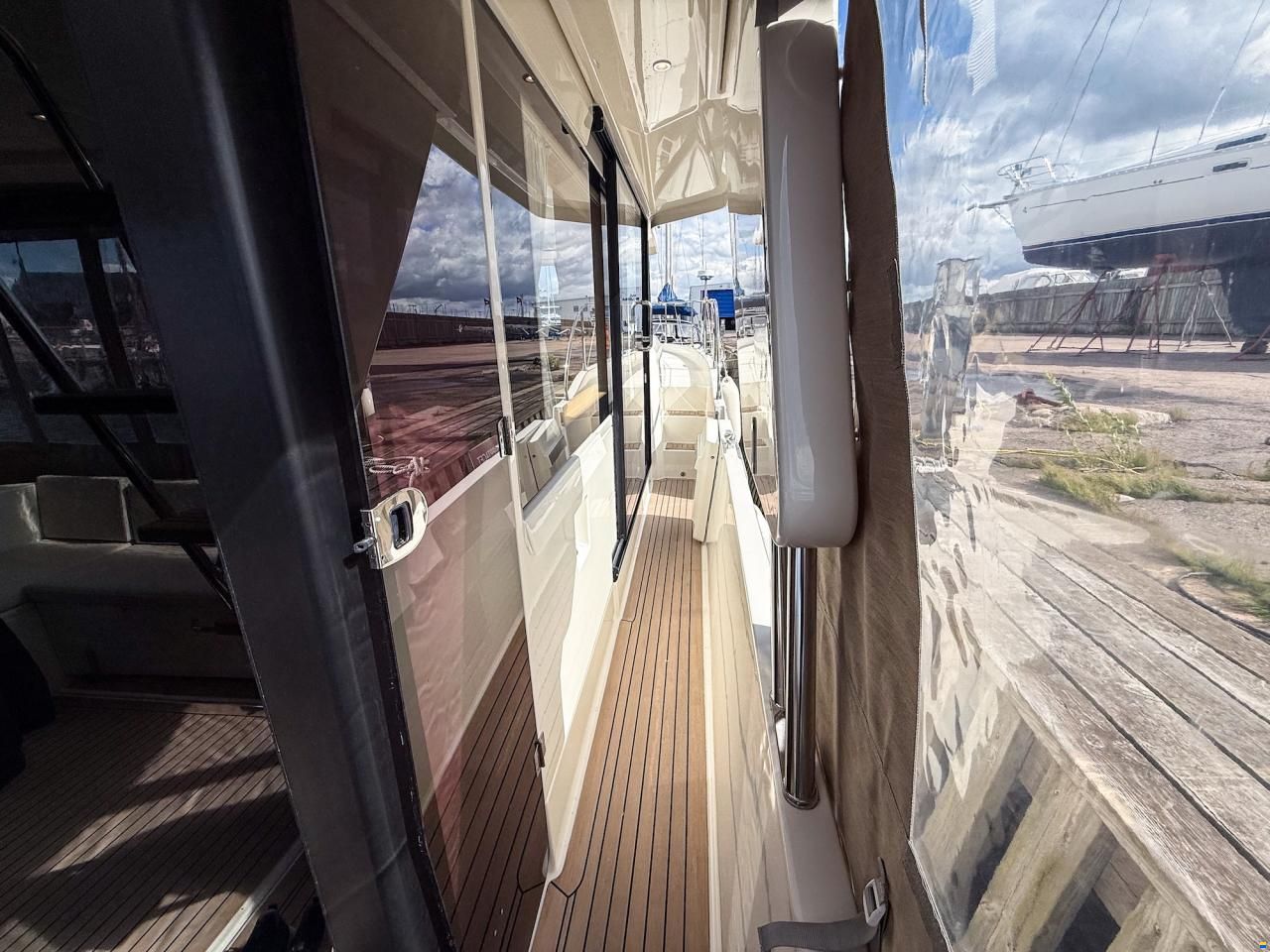 Beneteau Swift Trawler 41 Fly