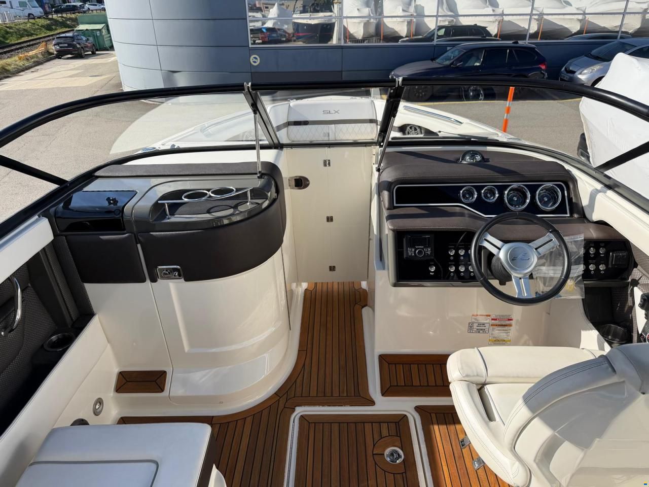 Sea Ray 250 SLXE