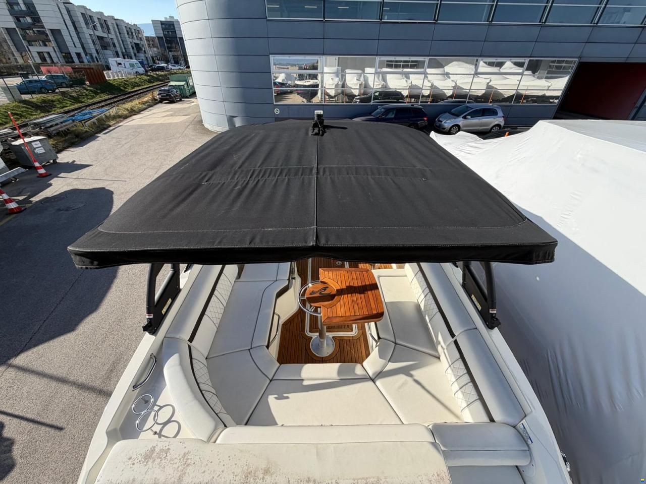 Sea Ray 250 SLXE