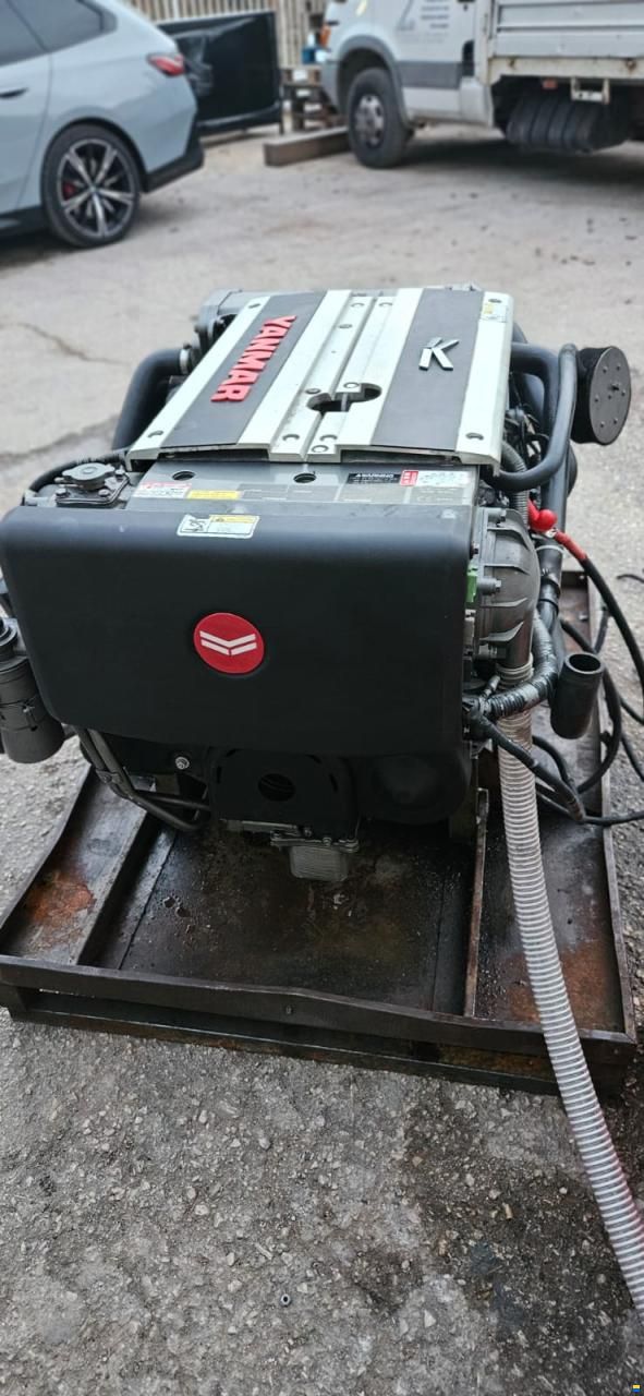 Yanmar 8LV