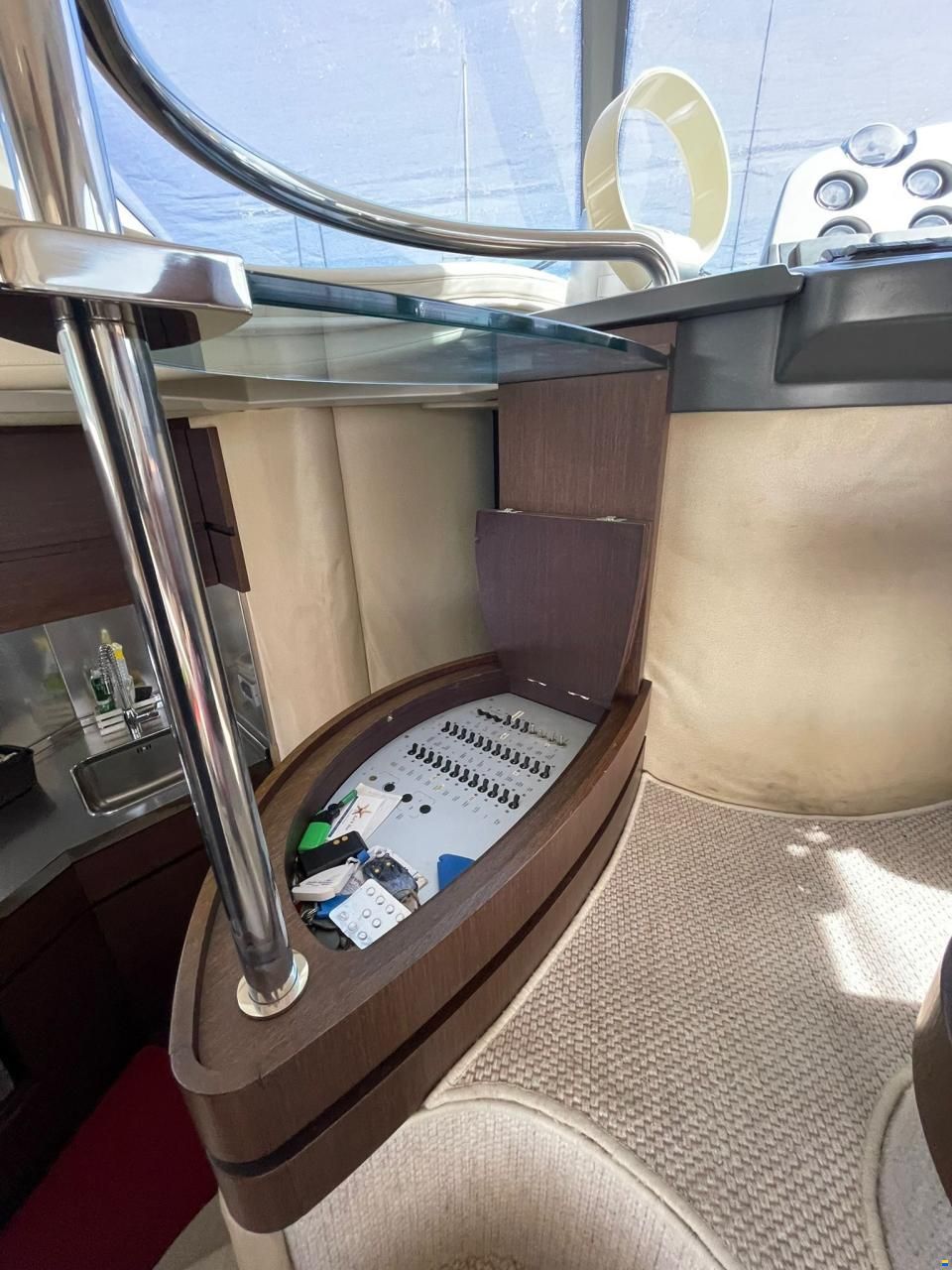 Azimut 43S