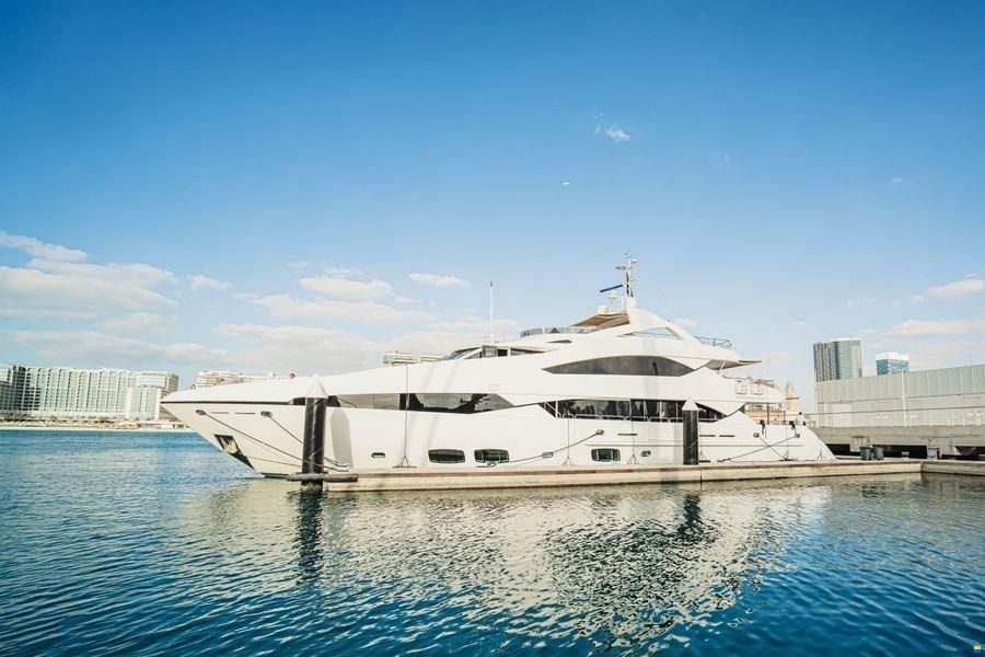 Sunseeker 40 Metre Yacht