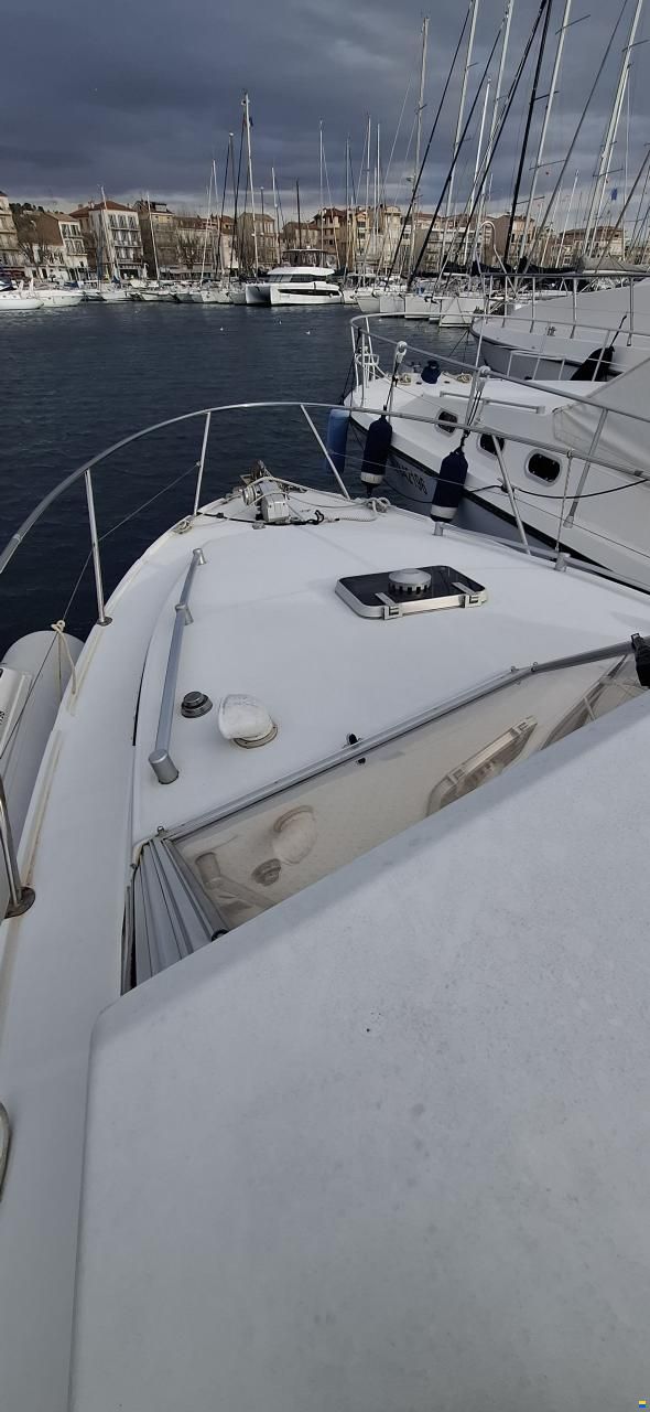 Beneteau Antares 860