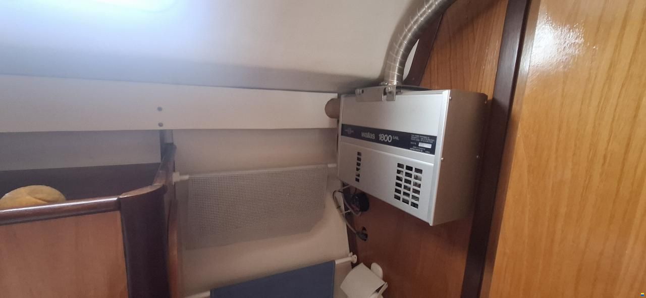 Beneteau Antares 860