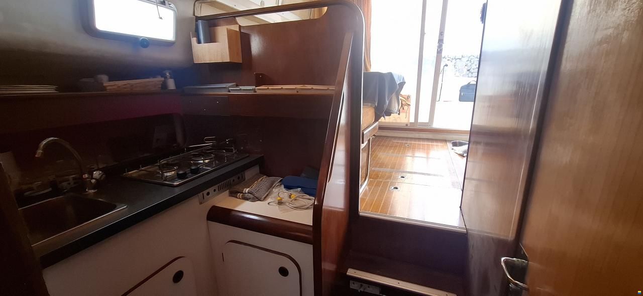 Beneteau Antares 860