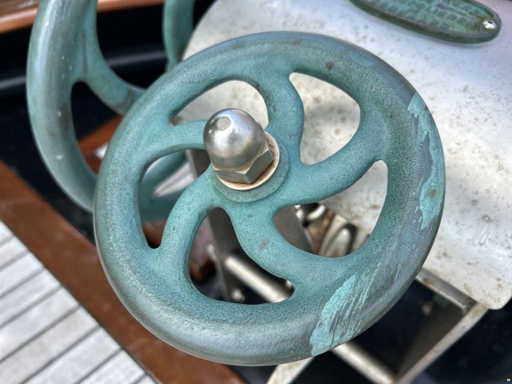 Lemsteraak Roefaak - Sydsulver - Hoek design