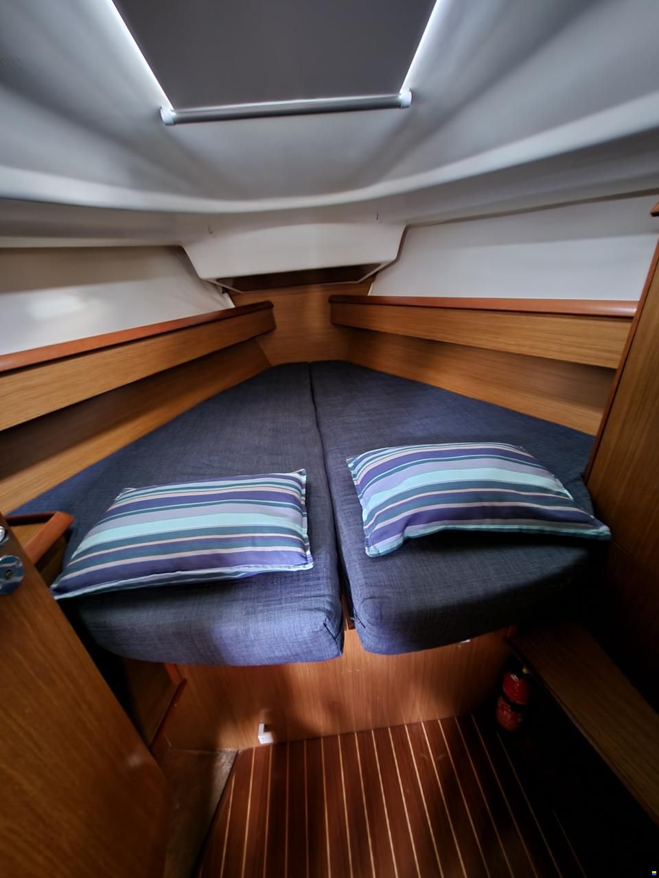 Jeanneau Sun Odyssey 37 Legend
