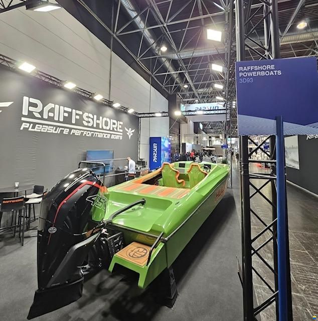 Raffshore R820