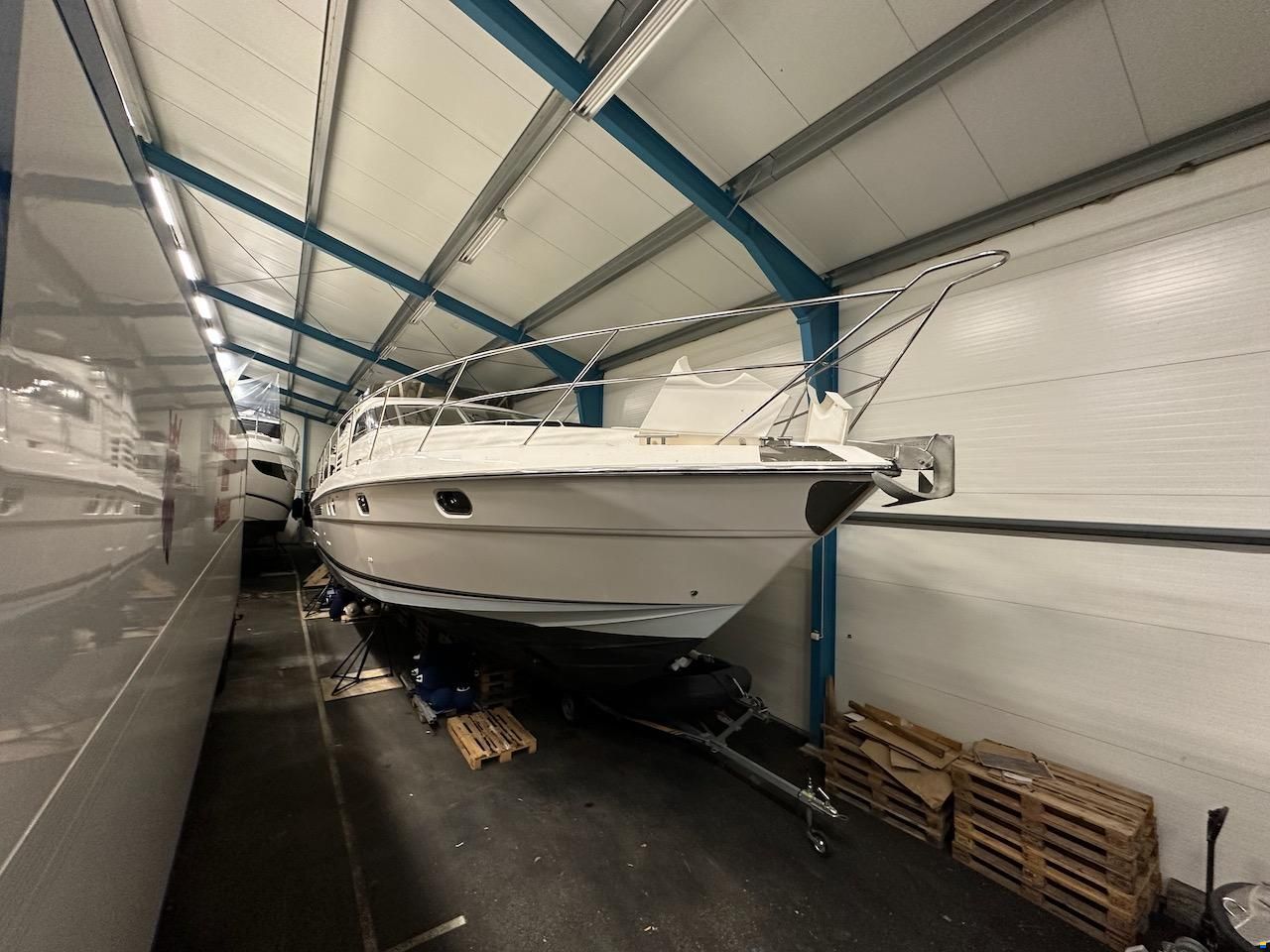 Fairline Squadron 59