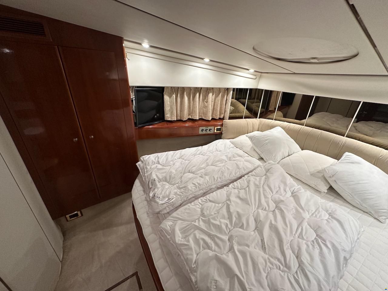 Fairline Squadron 59