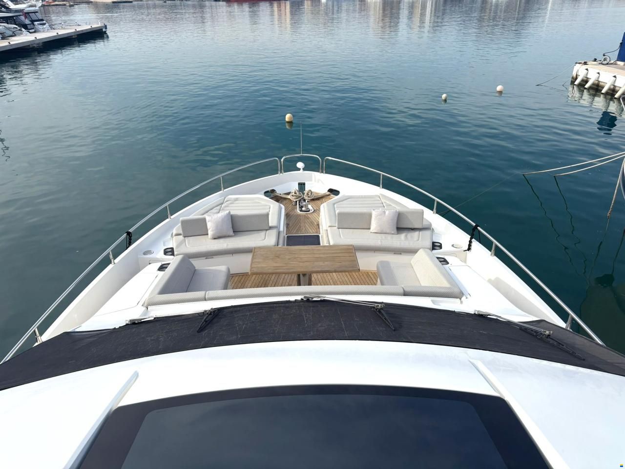 Sunseeker 76 Yacht