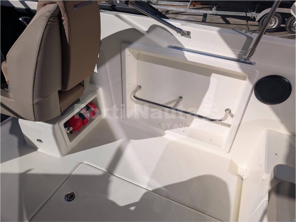 Quicksilver Activ 675 Cruiser