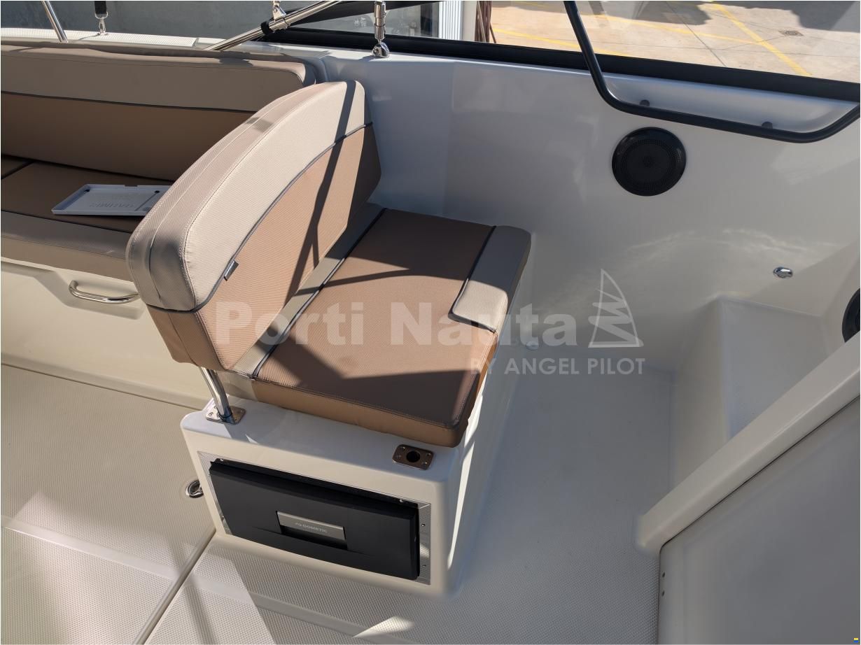 Quicksilver Activ 675 Cruiser
