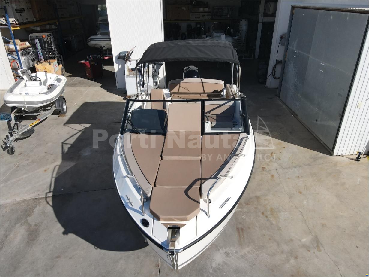 Quicksilver Activ 675 Cruiser