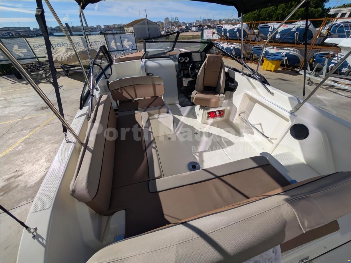 Quicksilver Activ 675 Cruiser