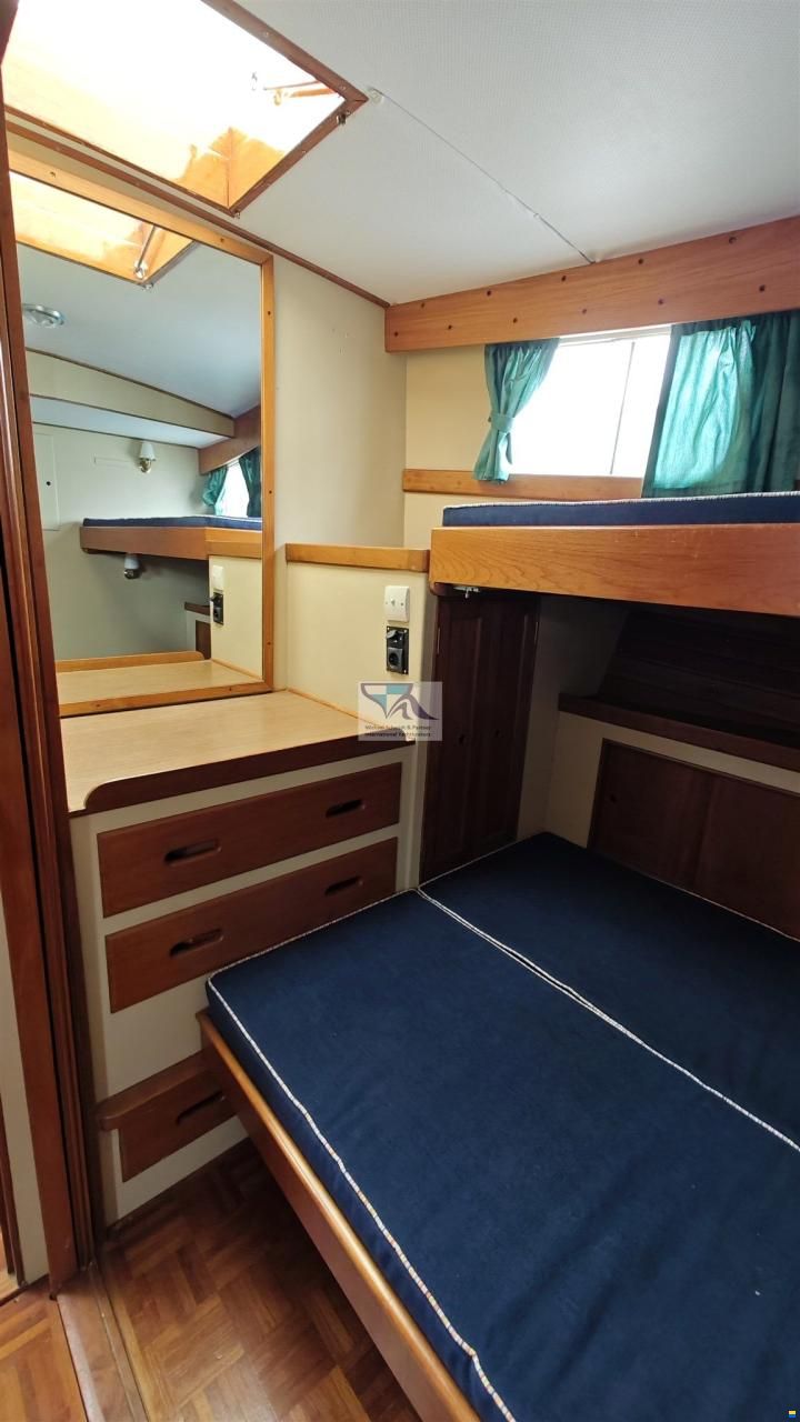 American Marine GRAND BANKS 48 MY