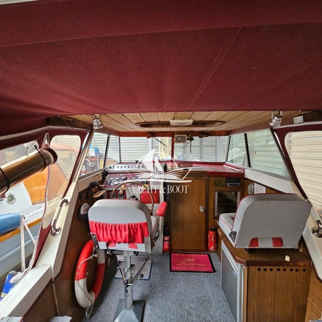 Princess 32