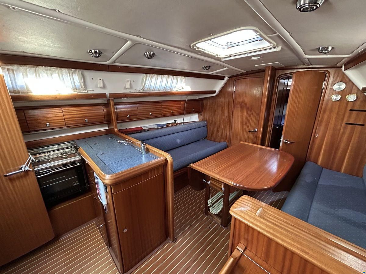 Bavaria 36-3