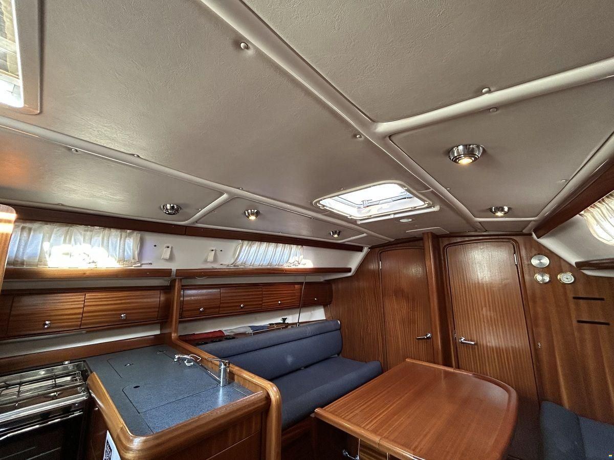 Bavaria 36-3