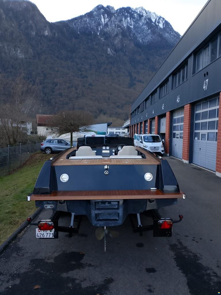 Frauscher 717 GT | 2011 | noir