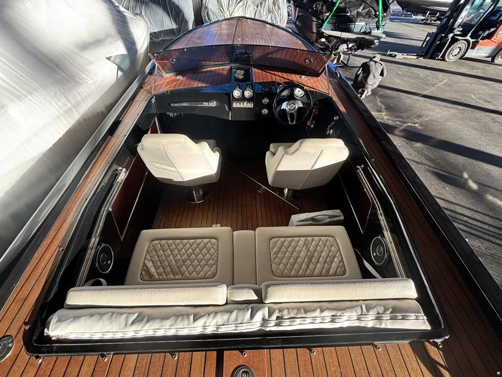 Frauscher 717 GT | 2011 | noir