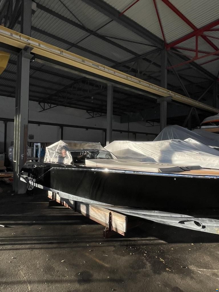 Frauscher 717 GT | 2011 | noir