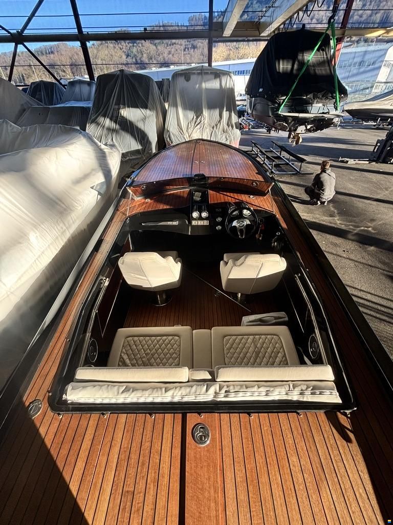 Frauscher 717 GT | 2011 | noir