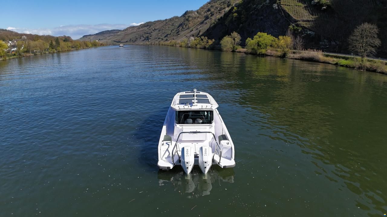 Axopar 38 Cross Cabin