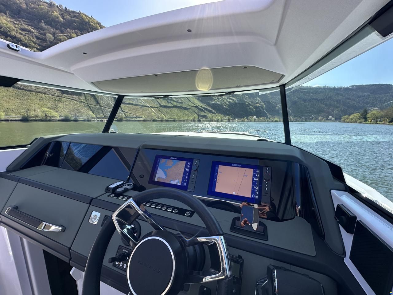 Axopar 38 Cross Cabin