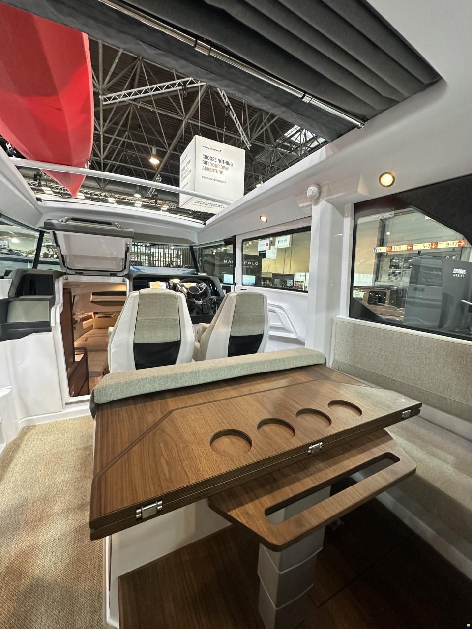 Axopar 38 Cross Cabin
