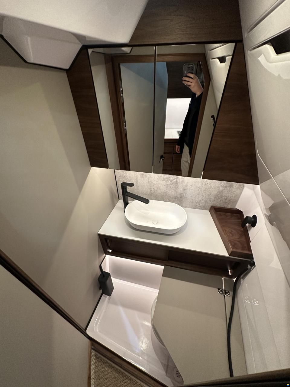 Axopar 38 Cross Cabin