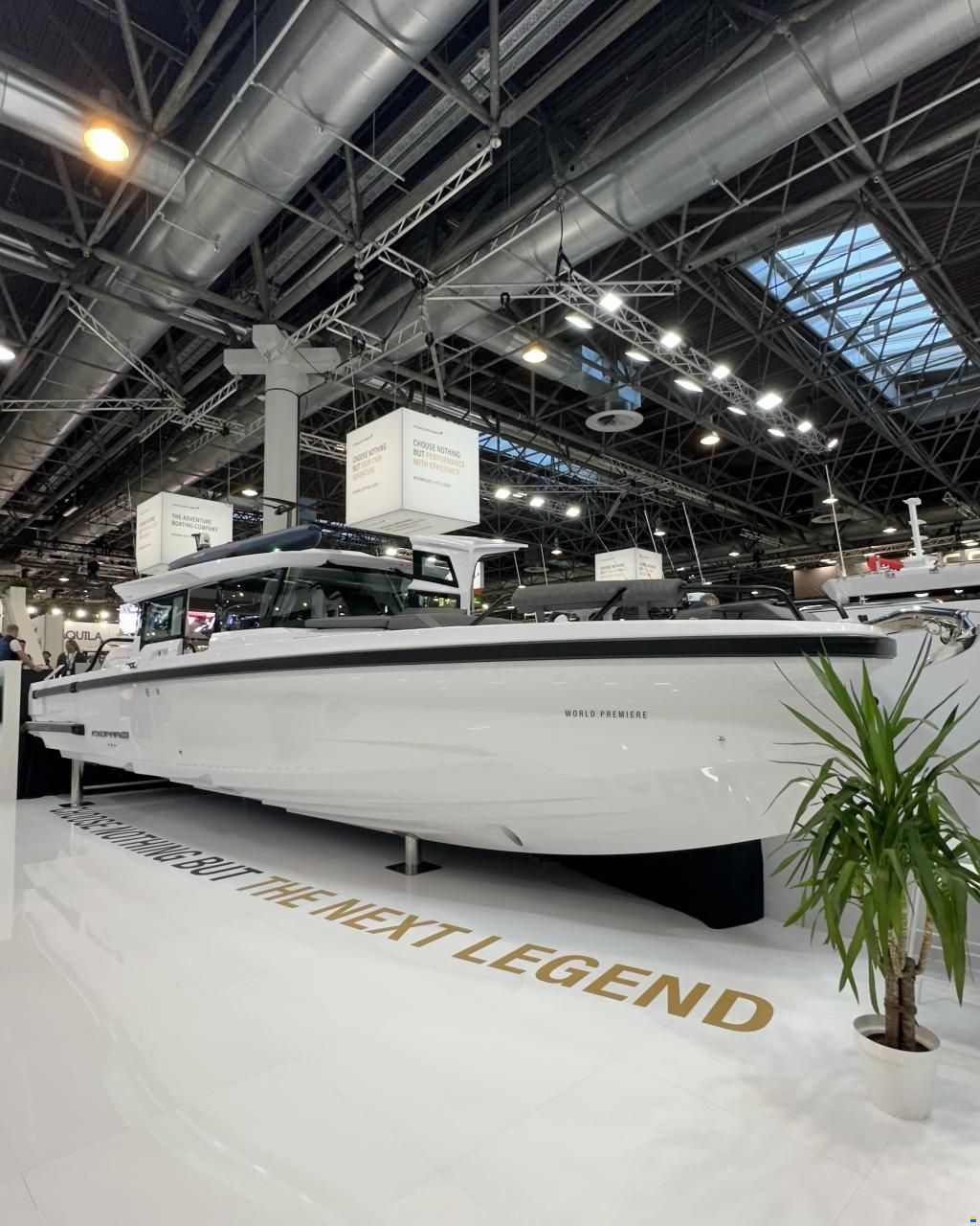 Axopar 38 Cross Cabin