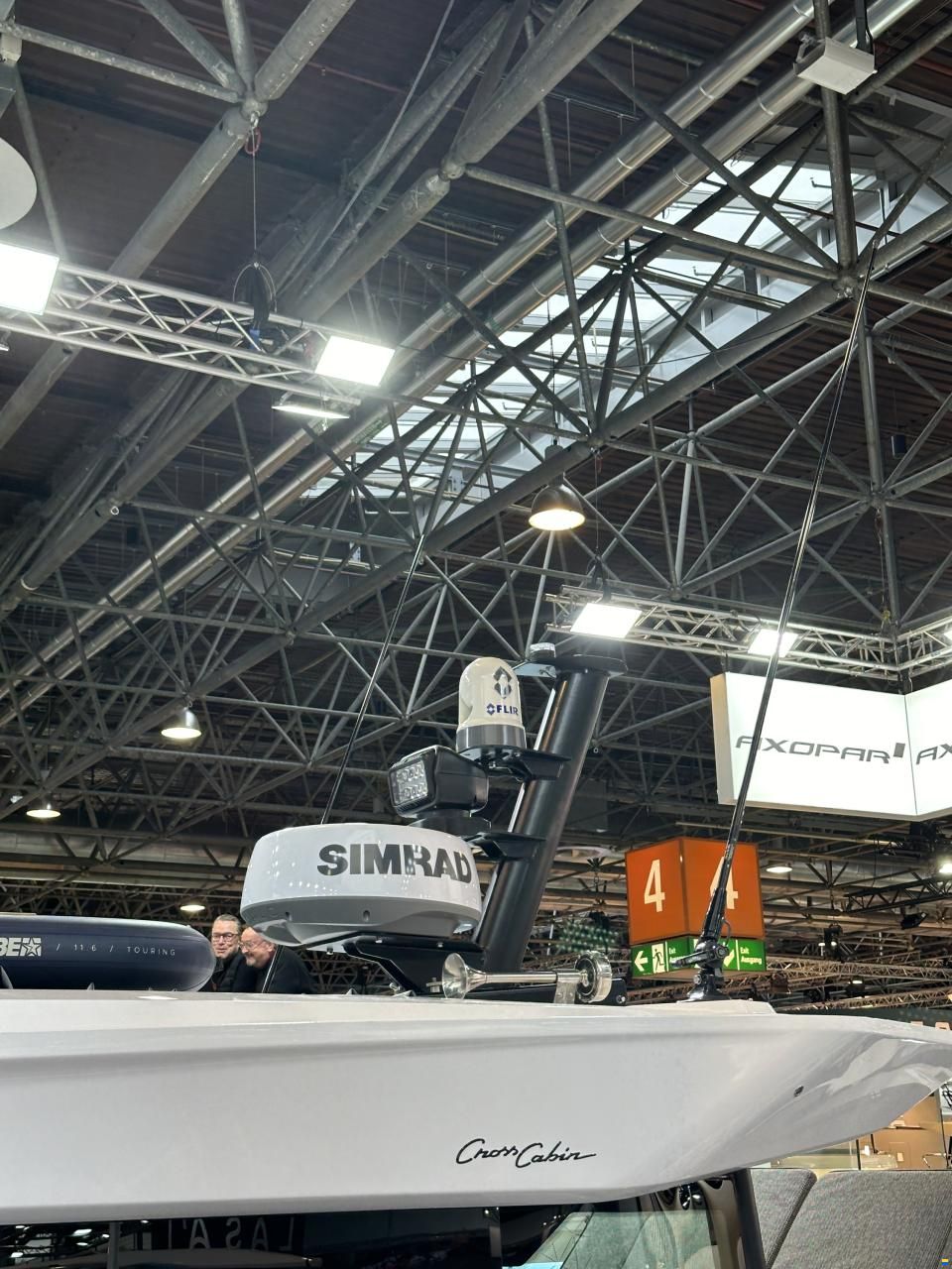 Axopar 38 Cross Cabin