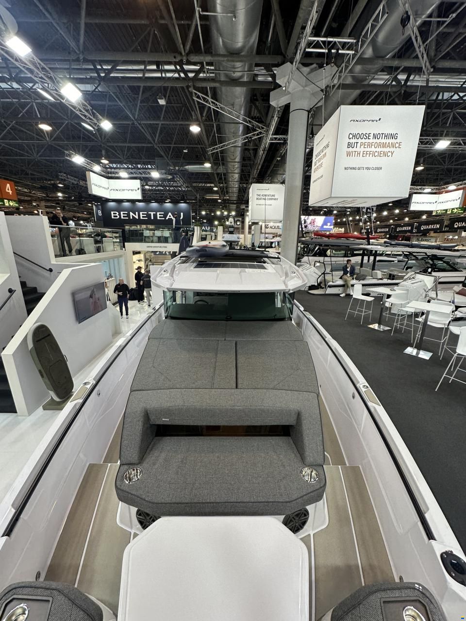 Axopar 38 Cross Cabin