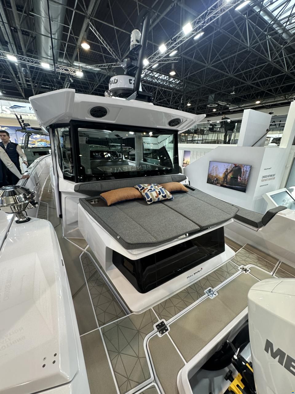 Axopar 38 Cross Cabin