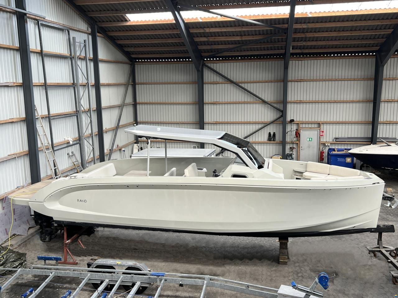 Rand Escape 30