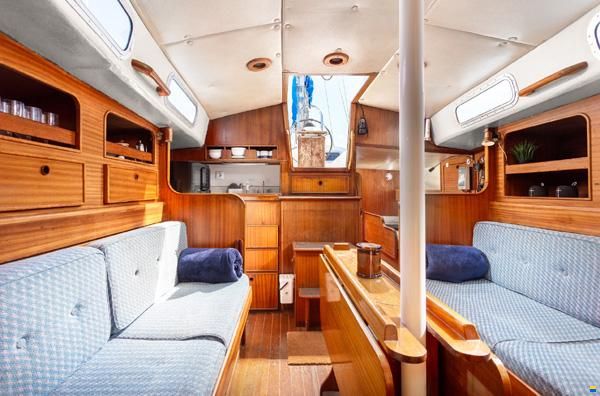 Westerly Conway 36