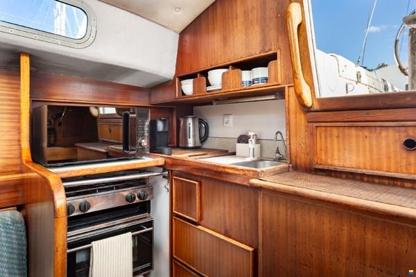 Westerly Conway 36
