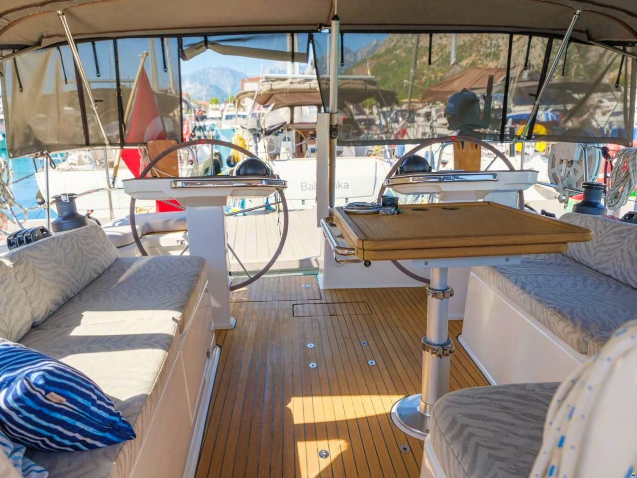 Bavaria VISION 42