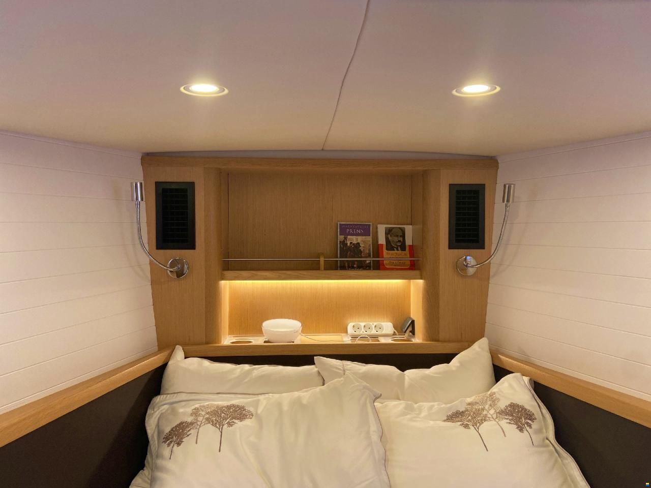 Bavaria VISION 42