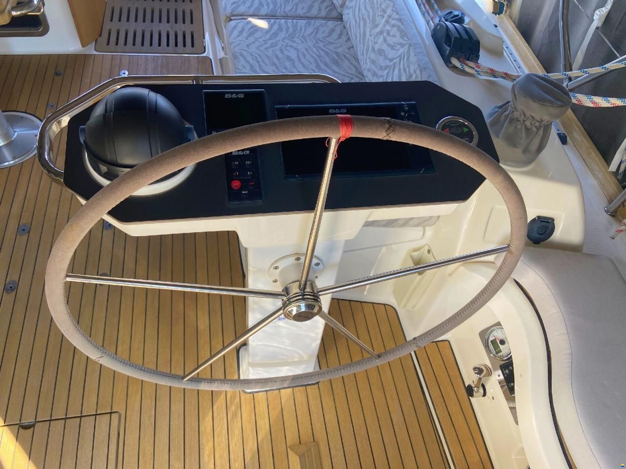 Bavaria VISION 42