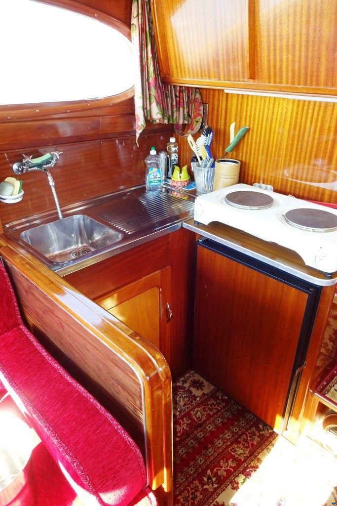 Swiss Craft Sedan Express Cruiser 11.85m