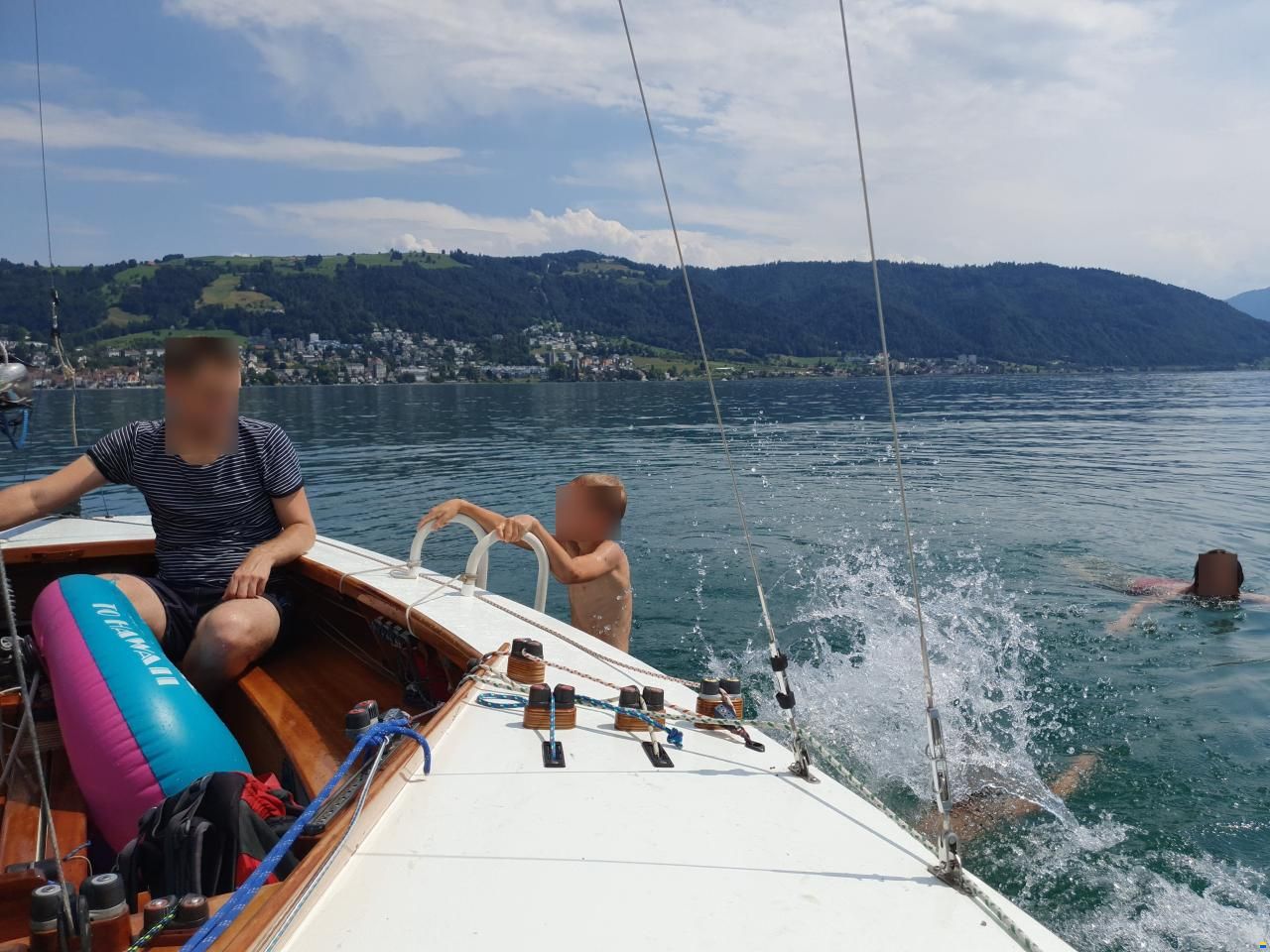 De Vita & Pellegrino Lightning