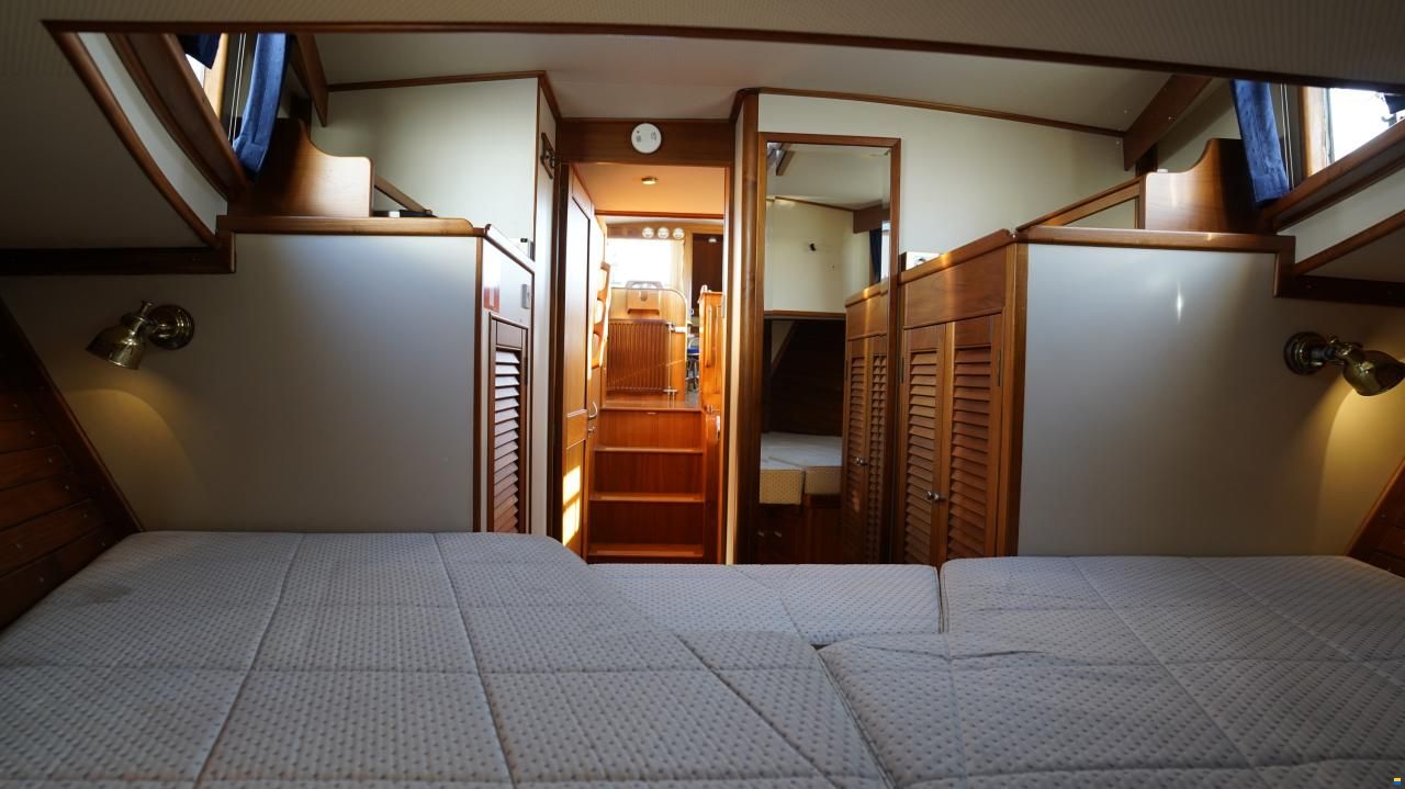 Grand Banks 42 Motoryacht