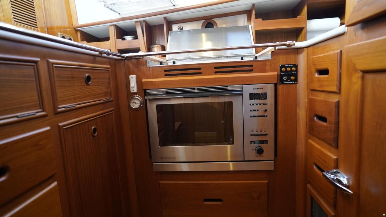Grand Banks 42 Motoryacht