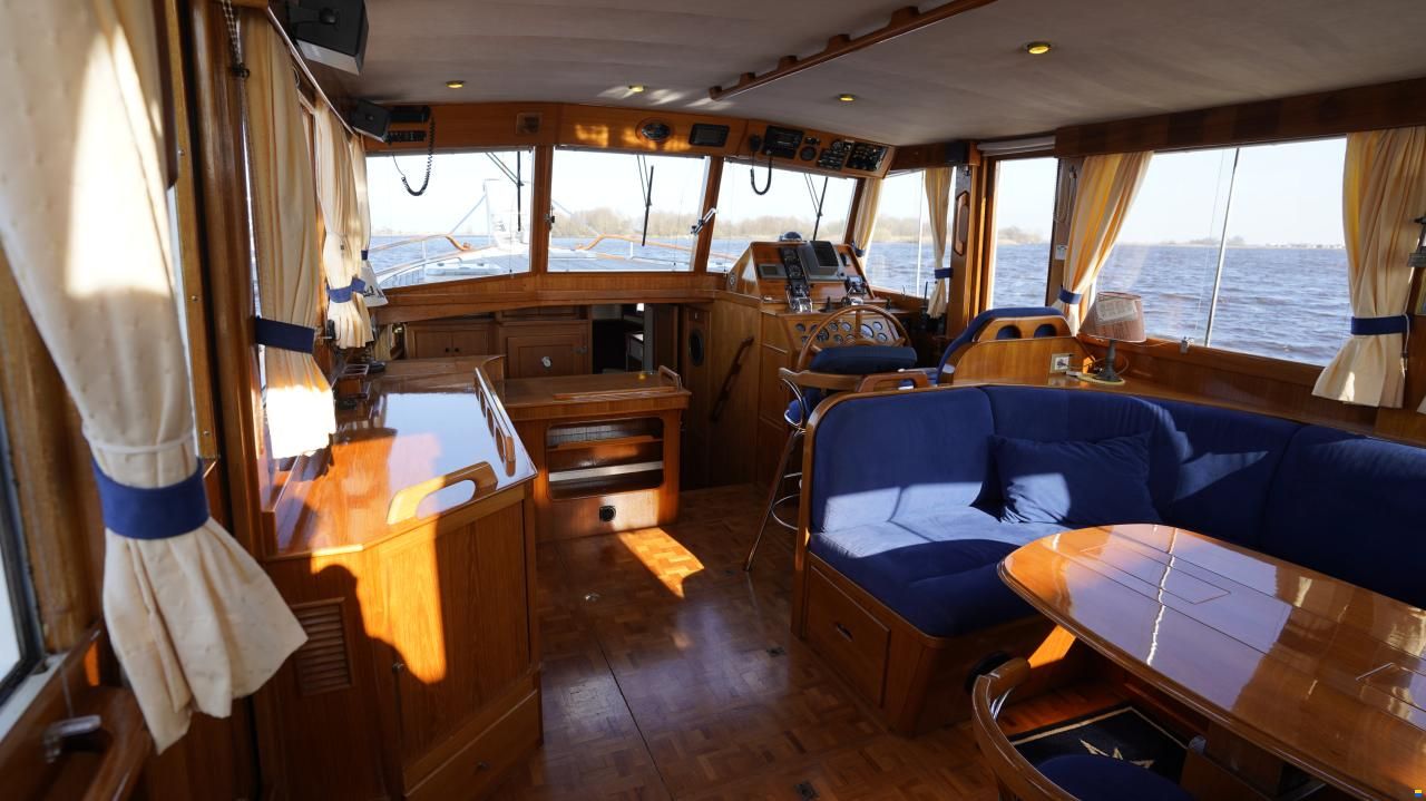 Grand Banks 42 Motoryacht