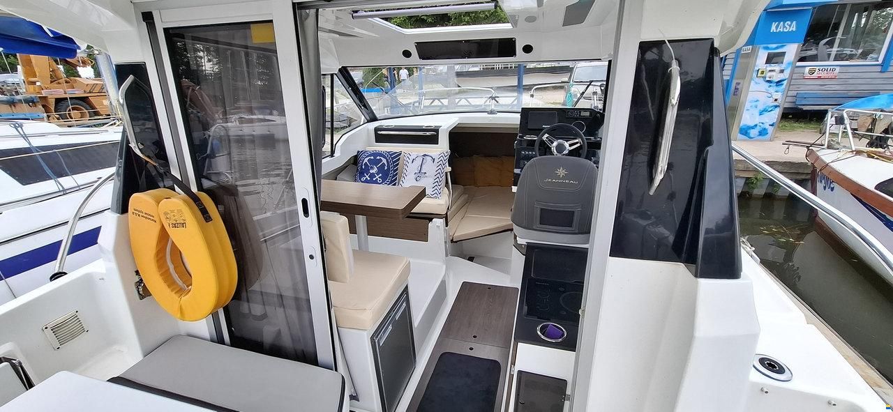 Jeanneau Merry Fisher 795